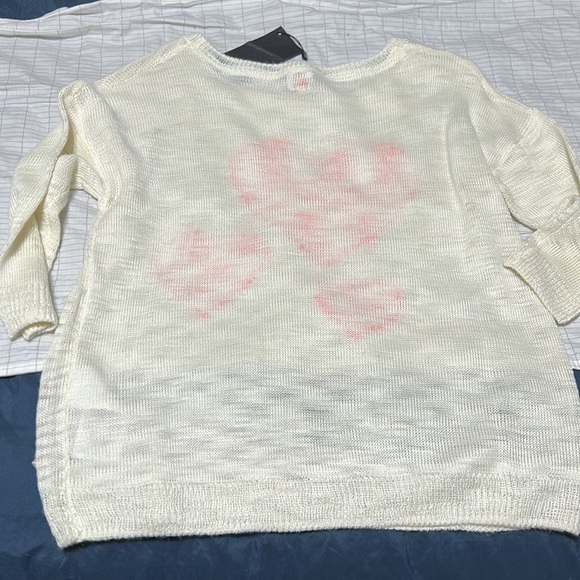3 items for $40 BNWT ONLY sweater (size M) - Picture 8 of 8